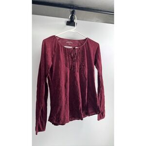 Eddie‎ Bauer Women's Small Burgundy Pintuck Long Sleeve Henley